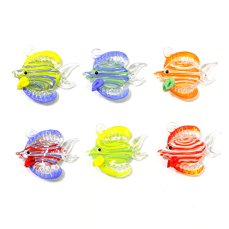 Marine Aquarium Decorations - 2 ชิ้นทำด้วยมือปลาเขตร้อนขนาดเล็กรูปปั้นแก้วจี้พิพิธภัณฑ์สัตว์น้ำตกแต่งสัตว์ทะเลน่ารักรูปปั้นเล็ก ๆ เครื่องประดับแฟชั่น Diy เครื่องประดับผู้หญิงทำอุปกรณ์เสริม